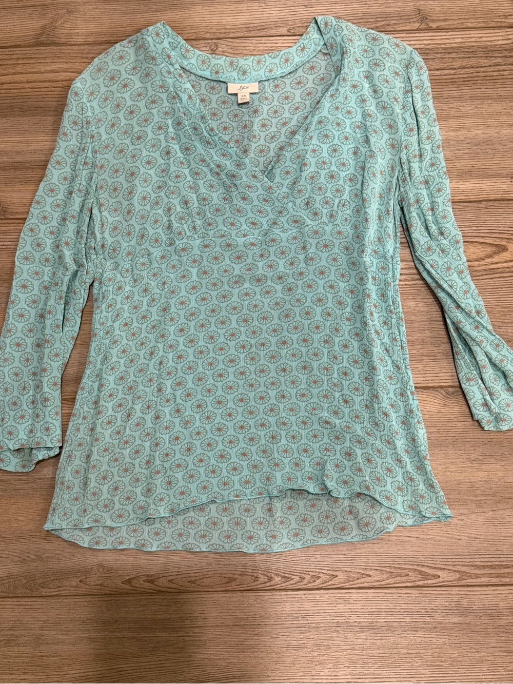 J. Jill Light Turquoise V-Neck Long Sleeve Top with Floral Motif
